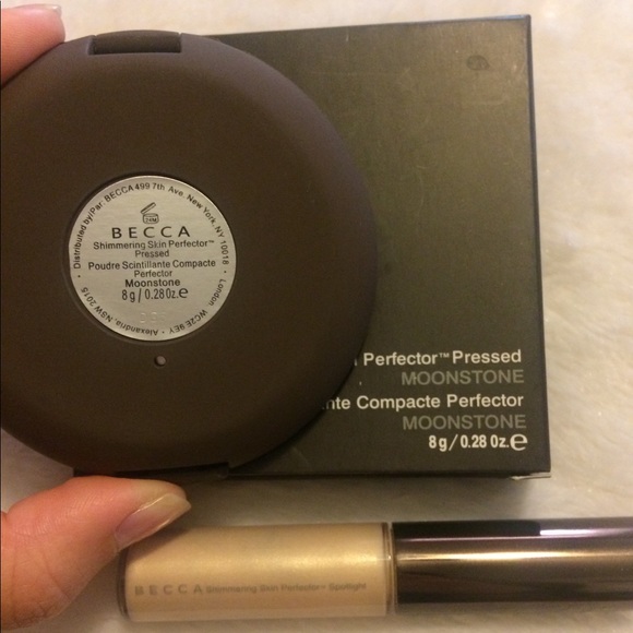 Becca highlight - Picture 3 of 3